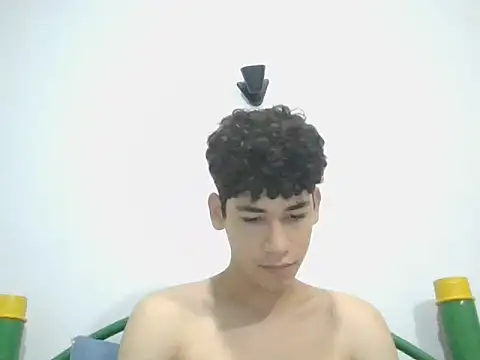 leo teen online show from January 16, 11:37 pm