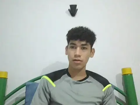 leo teen online show from January 18, 12:24 am