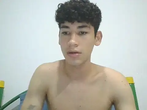leo teen online show from January 19, 2:57 am