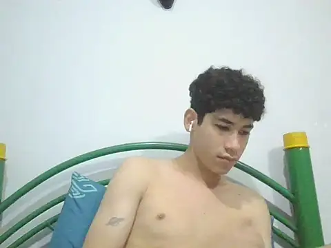leo teen online show from January 20, 3:26 am