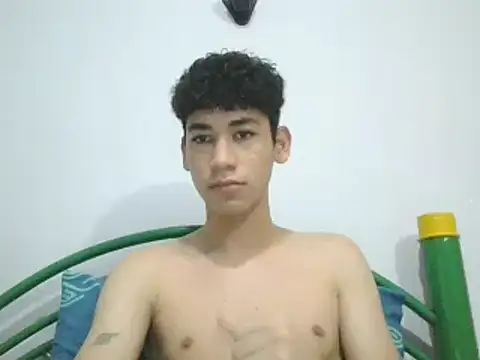 leo teen online show from January 23, 11:47 pm