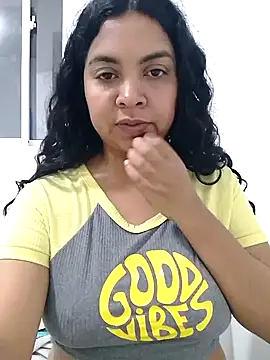 Brendabluee online show from January 31, 1:33 am