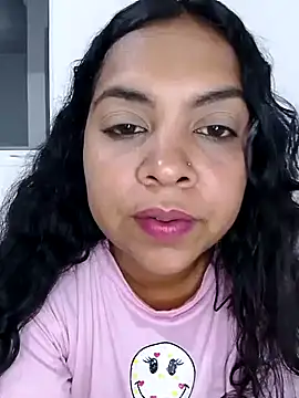 Brendabluee online show from March 15, 3:51 am