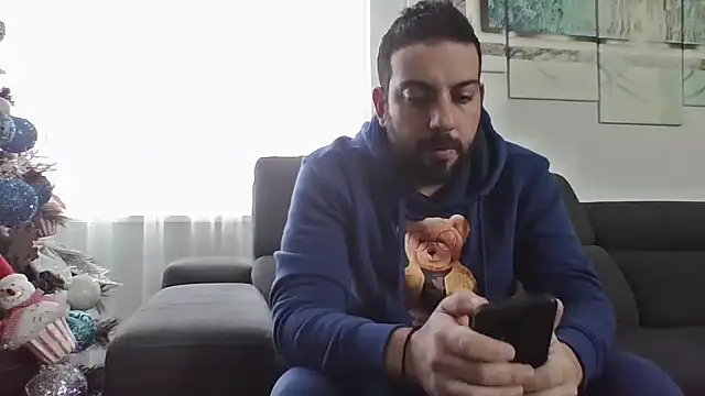 Georgesexyboy1 online show from December 28, 7:55 am