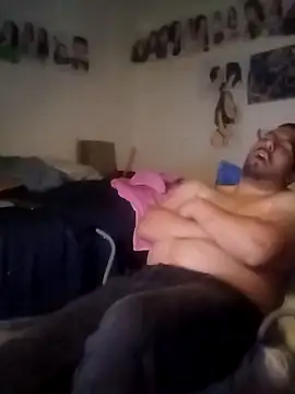 k1oudE online show from November 7, 4:07 pm