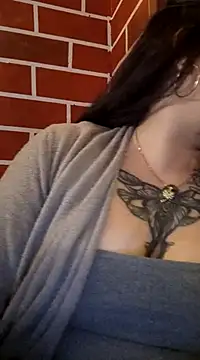 Snapshot of Miss_Amelie chatting on March 16, 3:47 am Miss Amelie online show from March 16, 3:47 am