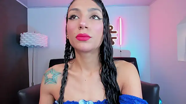 Snapshot of miss___evangeline chatting on January 9, 2:03 am miss evangeline online show from January 9, 2:03 am