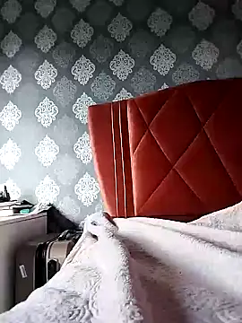 Snapshot of derya35 chatting on January 17, 10:22 am derya35 online show from January 17, 10:22 am