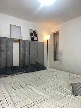 Snapshot of womantall99 chatting on December 31, 2:25 pm womantall99 online show from December 31, 2:25 pm