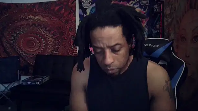 Snapshot of Coco-Licious chatting on January 6, 9:00 pm Coco-Licious online show from January 6, 9:00 pm