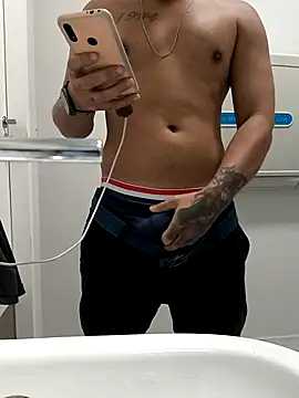 Snapshot of fs_carioca chatting on March 18, 2:15 pm fs carioca online show from March 18, 2:15 pm