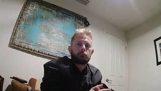 Snapshot of bjay1210 chatting on January 1, 11:51 pm bjay1210 online show from January 1, 11:51 pm