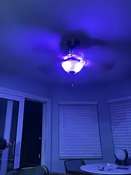 Snapshot of bjay1210 chatting on February 14, 6:02 am bjay1210 online show from February 14, 6:02 am