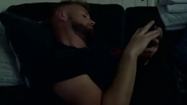 Snapshot of bjay1210 chatting on October 28, 10:52 am bjay1210 online show from October 28, 10:52 am