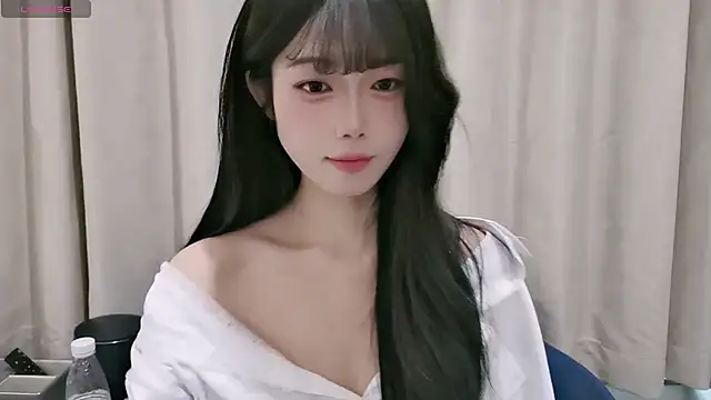 Snapshot of diandian-866 chatting on February 17, 2:08 am diandian-866 online show from February 17, 2:08 am