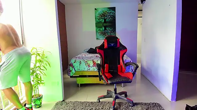 Adam Valenciia online show from October 4, 7:23 pm