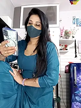 Snapshot of Best-Couple chatting on November 10, 3:16 am Best-Couple online show from November 10, 3:16 am