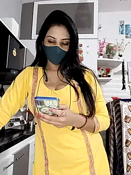 Snapshot of Best-Couple chatting on November 21, 3:05 am Best-Couple online show from November 21, 3:05 am