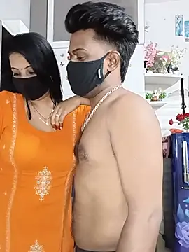 Snapshot of Best-Couple chatting on July 7, 7:34 am Best-Couple online show from July 7, 7:34 am