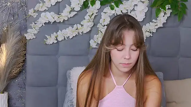 TheEmma online show from December 1, 10:20 am