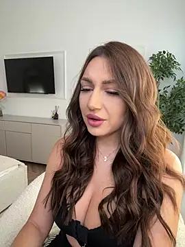 claraxjoyy online show from May 27, 5:26 am