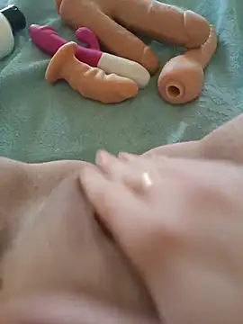 Snapshot of AnnalSV91 chatting on February 25, 1:39 pm AnnalSV91 online show from February 25, 1:39 pm