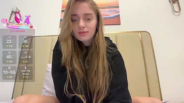 Snapshot of BabyMelie chatting on February 5, 4:11 pm BabyMelie online show from February 5, 4:11 pm