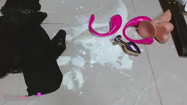 IsmarysSophia online show from February 19, 8:55 am