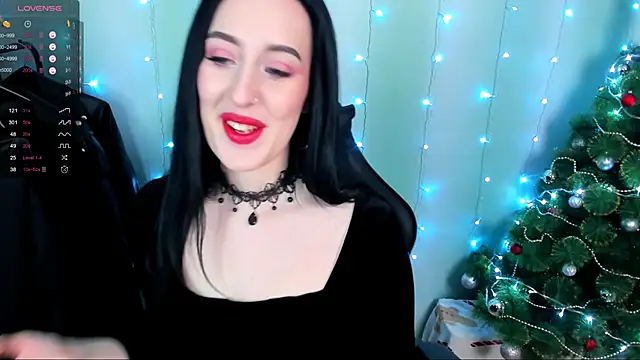 Snapshot of Miss_Alice__ chatting on January 1, 2:09 am Miss Alice   online show from January 1, 2:09 am