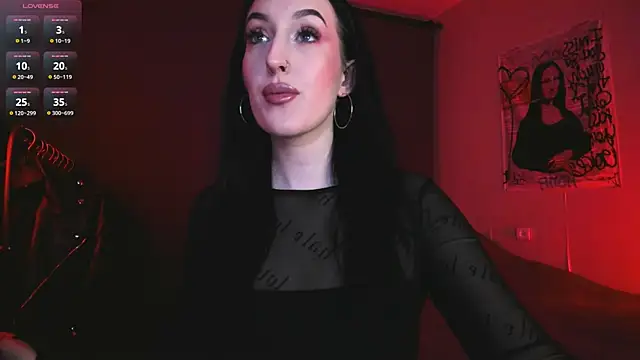 Snapshot of Miss_Alice__ chatting on February 13, 12:35 am Miss Alice   online show from February 13, 12:35 am