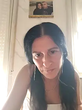 Snapshot of SEXYMIKY87 chatting on May 6, 1:27 pm SEXYMIKY87 online show from May 6, 1:27 pm