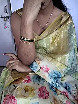 lovelygirl4567 online show from February 3, 6:40 am