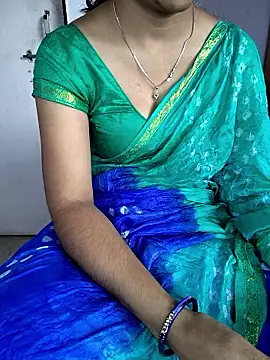 lovelygirl4567 online show from February 19, 5:36 am