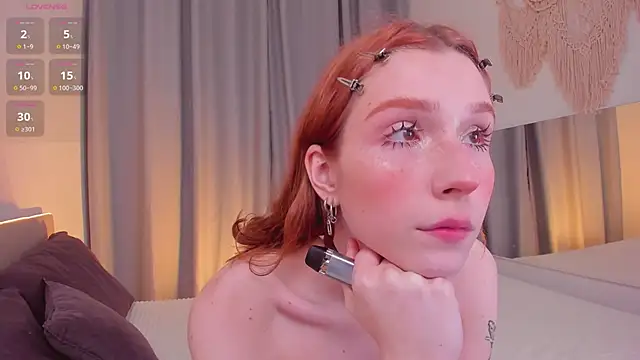 Snapshot of Iris_Pastels chatting on February 5, 2:51 am Iris Pastels online show from February 5, 2:51 am