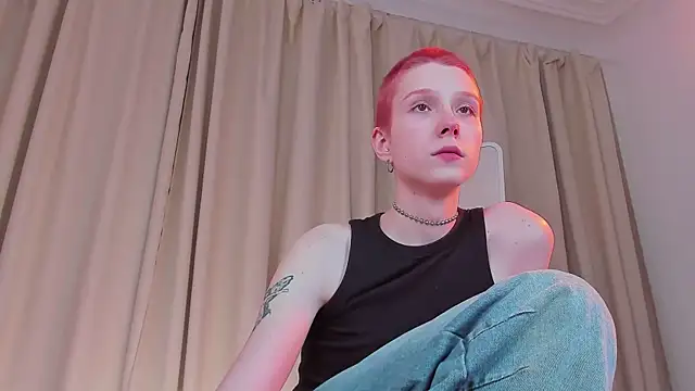 Snapshot of Iris_Pastels chatting on February 24, 1:42 pm Iris Pastels online show from February 24, 1:42 pm