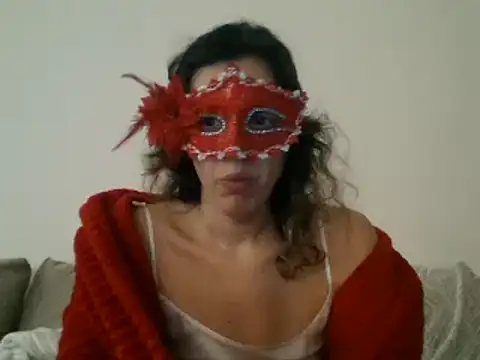 Snapshot of couple-tuga chatting on January 4, 11:38 pm couple-tuga online show from January 4, 11:38 pm