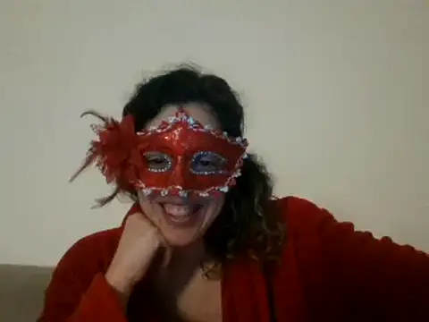 Snapshot of couple-tuga chatting on January 29, 10:32 pm couple-tuga online show from January 29, 10:32 pm