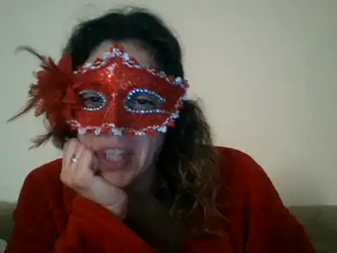 Snapshot of couple-tuga chatting on February 1, 12:40 am couple-tuga online show from February 1, 12:40 am