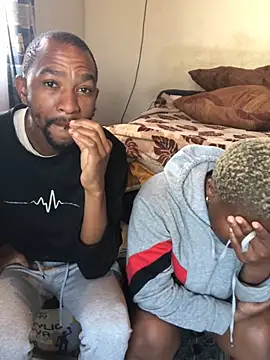 MKbesxxx online show from July 8, 7:35 am