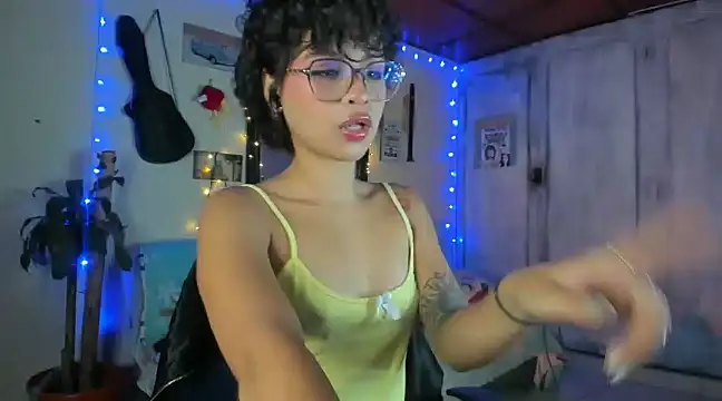 lilithbaph online show from January 29, 6:01 am