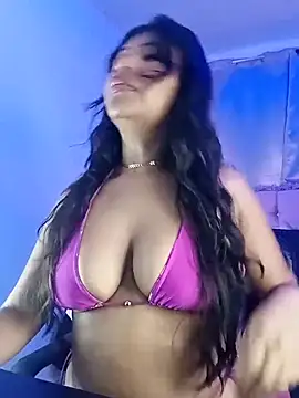 Snapshot of PaulaOrtiz_1 chatting on March 18, 11:19 am PaulaOrtiz 1 online show from March 18, 11:19 am