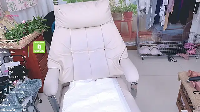 xiaotiantian-76 online show from June 15, 2:41 pm