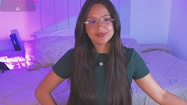 Snapshot of Gretta_Hot chatting on July 14, 8:47 pm Gretta Hot online show from July 14, 8:47 pm