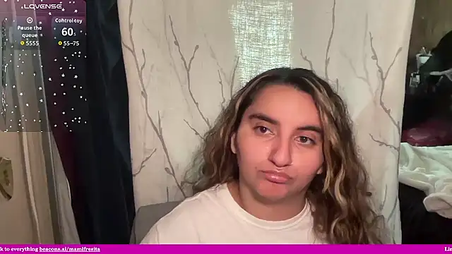 Snapshot of mamifresita chatting on February 24, 11:03 pm mamifresita online show from February 24, 11:03 pm