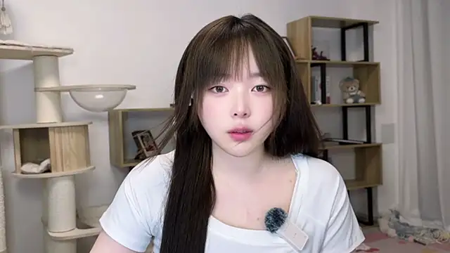Chenjing0 online show from May 28, 12:35 pm