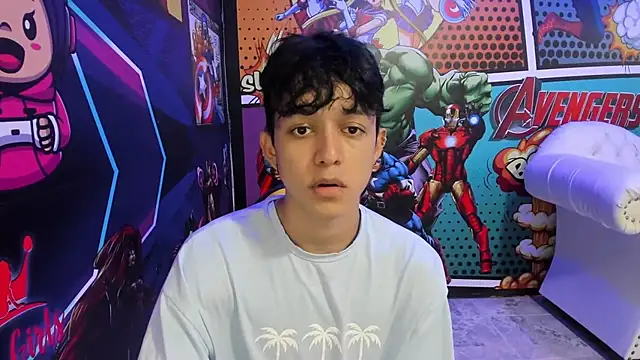 Snapshot of jisuscat chatting on March 18, 6:59 pm jisuscat online show from March 18, 6:59 pm