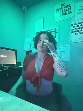 Snapshot of ParkerGYATT chatting on March 23, 4:49 am ParkerGYATT online show from March 23, 4:49 am