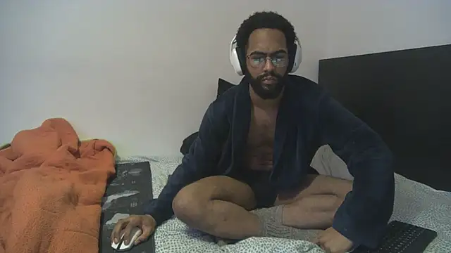 kevi cocks online show from February 5, 11:39 pm