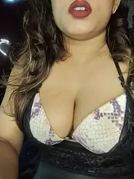 Snapshot of Anjaji-90 chatting on July 9, 5:39 pm Anjaji-90 online show from July 9, 5:39 pm