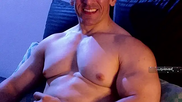 Snapshot of life_warrior chatting on January 24, 11:34 pm life warrior online show from January 24, 11:34 pm